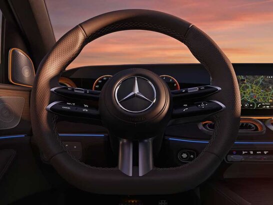 Das Lenkrad im Mercedes-Benz GLS 2026