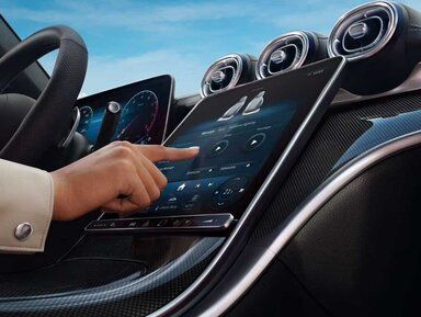 MBUX Touch-Bedienkonzept der Mercedes-Benz C-Klasse Limousine