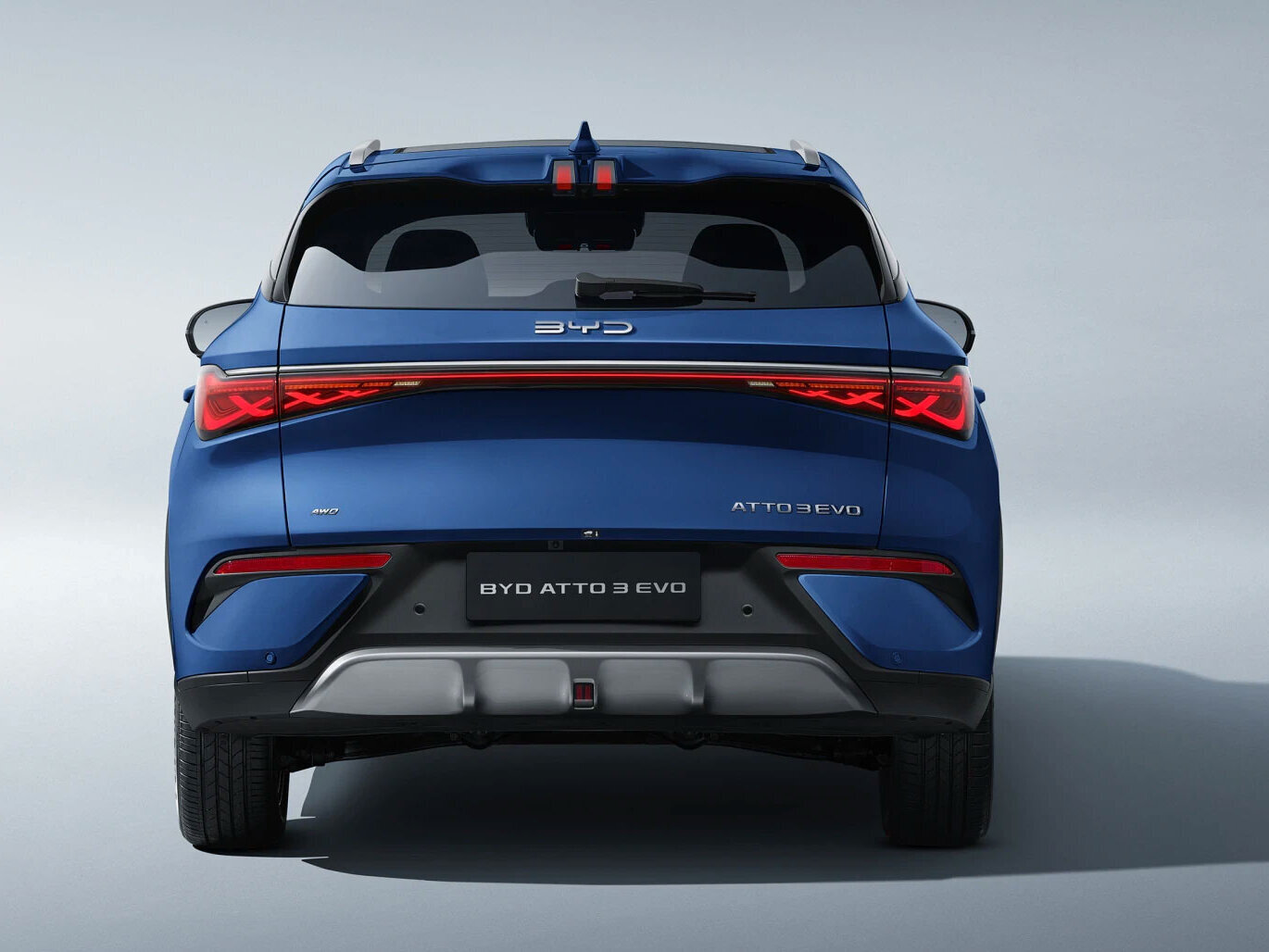 Die Scheinwerfer des BYD ATTO 3 EVO