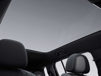 Das Panoramadach des Mercedes-Benz GLB 2026