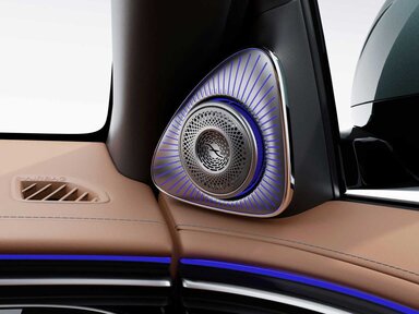 Das Burmester® High-End 4D-Surround-Soundsystem in der Mercedes-Maybach S-Klasse