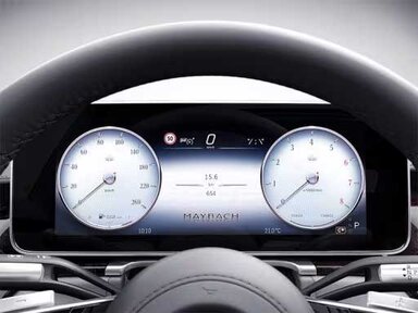 3D Fahrerdisplay der Mercedes-Maybach S-Klasse