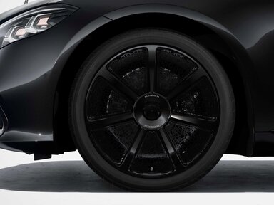 20" Maybach Leichtmetallräder im 7-Speichen-Design in Bicolor Optik schwarz/dark shadow gloss mit Aero-Elementen in Maybach Optik inklusive vollintegrierter Radschraubenabdeckung, 50,8 cm