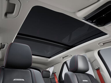 Der Innenhimmel in Stoff kristallgrau im Mercedes-AMG GLE