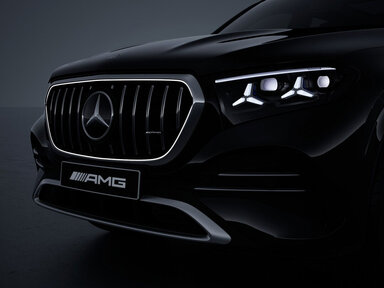 Der Kühlergrill mit beleuchteter Umrandung des Mercedes-AMG GLE