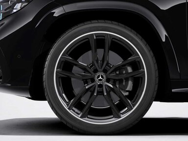 Die 23" AMG Leichtmetallräder im 5-Doppelspeichen-Design am Mercedes-Benz GLS 2026