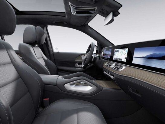 Das schwarze Leder Interieur im Mercedes-Benz GLE 2026
