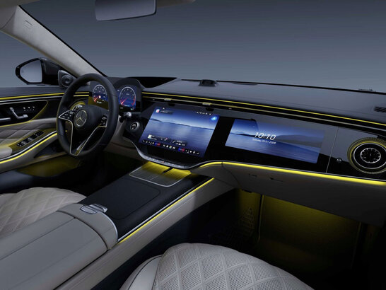 Ambientebeleuchtung Plus in der S-Klasse