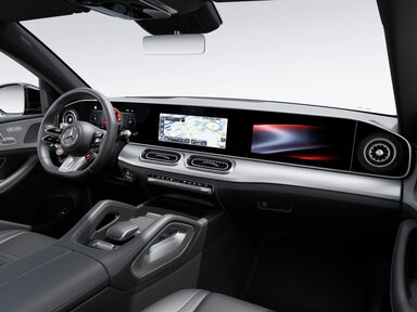 Die Instrumententafel und Bordkanten der Türen in Leder Nappa im Mercedes-AMG GLE Coupé