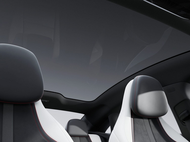 Das Panoramadach des vollelektrischen Mercedes-Benz CLA