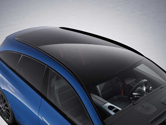 Das Panoramadach des Mercedes-Benz CLA Shooting Brake 2026