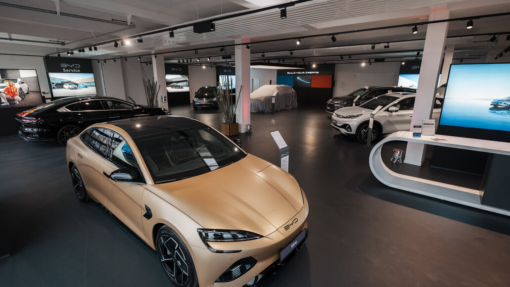 BYD Showroom