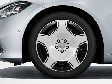 19" Maybach Leichtmetallräder im 5-Loch-Design glanzgedreht, 48,3 cm