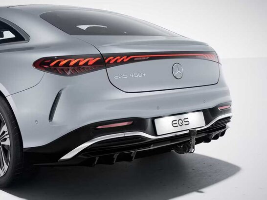 Die Anhängevorrichtung mit ESP® Anhängerstabilisierung am Mercedes-Benz EQS 2026