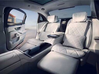 First-Class Fond der Mercedes-Maybach S-Klasse