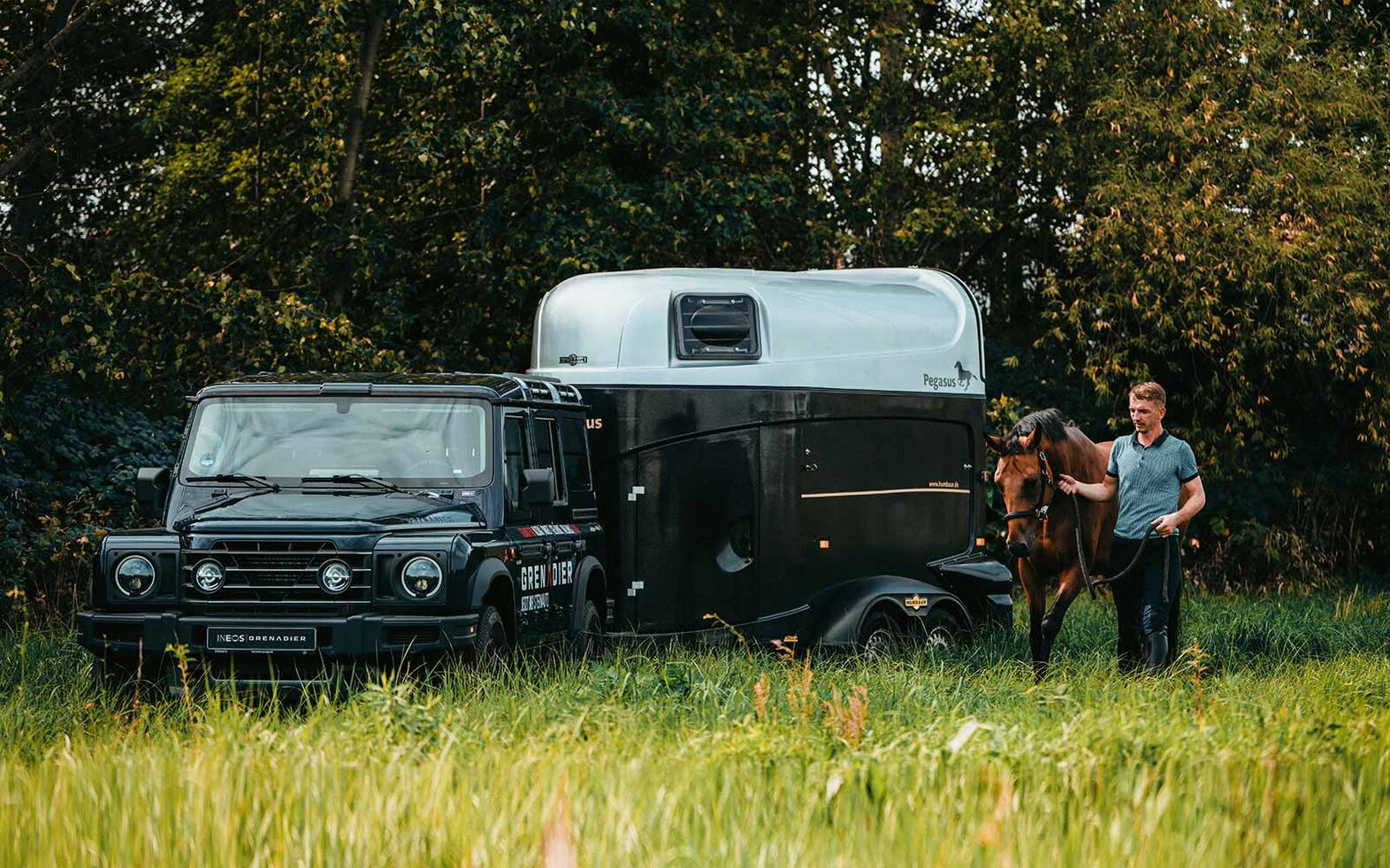 Bildkalender 2024 April, Reitsport Bildkalender 2024 April, Reitsport