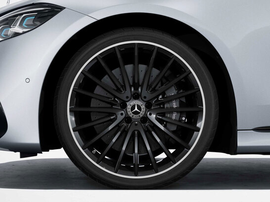 21" AMG Leichtmetallräder im Vielspeichen-Design an der S-Klasse