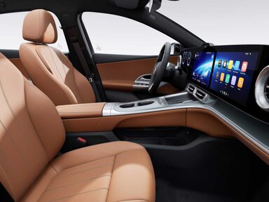 Das Interieur in beech brown/schwarz in der Mercedes-Benz C-Klasse Elektro 2026