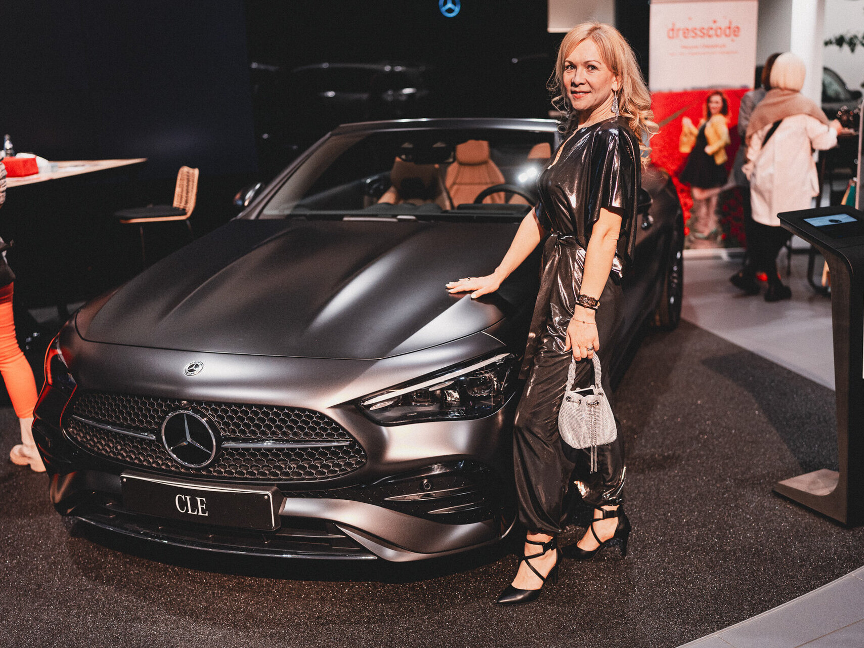 Mercedes-Benz Ladies Lounge zum Frauentag bei STERNAUTO in Magdeburg