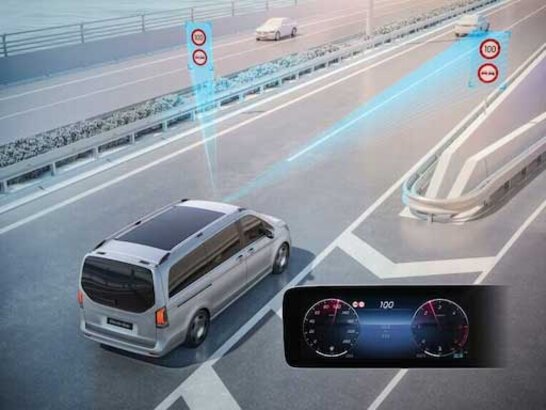 Der Verkehrszeichen-Assistent der Mercedes-Benz V-Klasse 2026